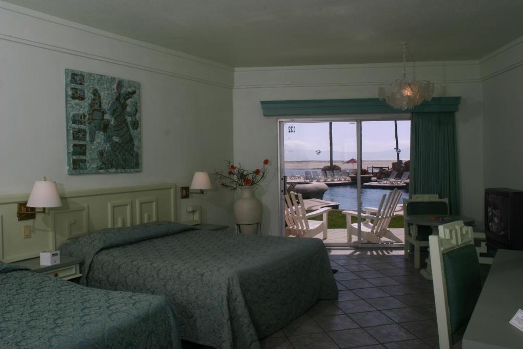 Hotel Estero Beach Ensenada Room photo